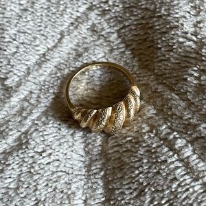 gold ring (sold, not for sale)